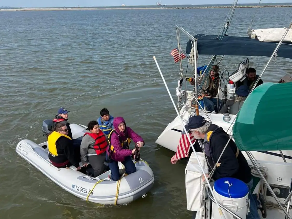 Scouts Sailing